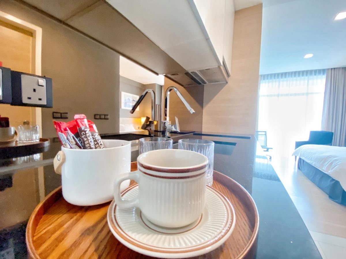 Straits Suite By C Homestay Malacca ภายนอก รูปภาพ