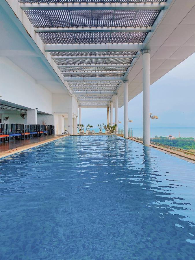 Straits Suite By C Homestay Malacca ภายนอก รูปภาพ