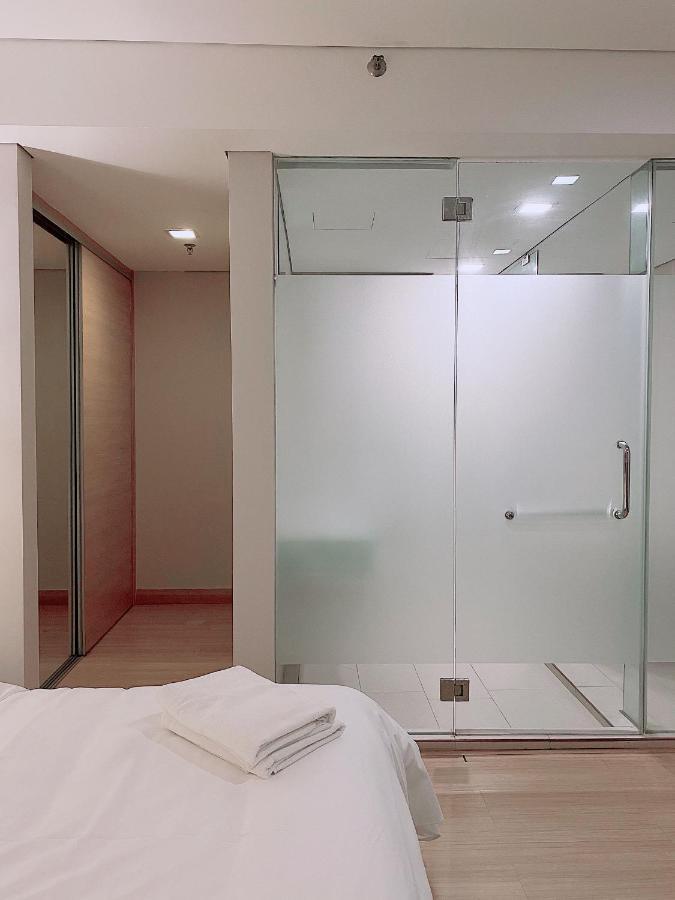 Straits Suite By C Homestay Malacca ภายนอก รูปภาพ