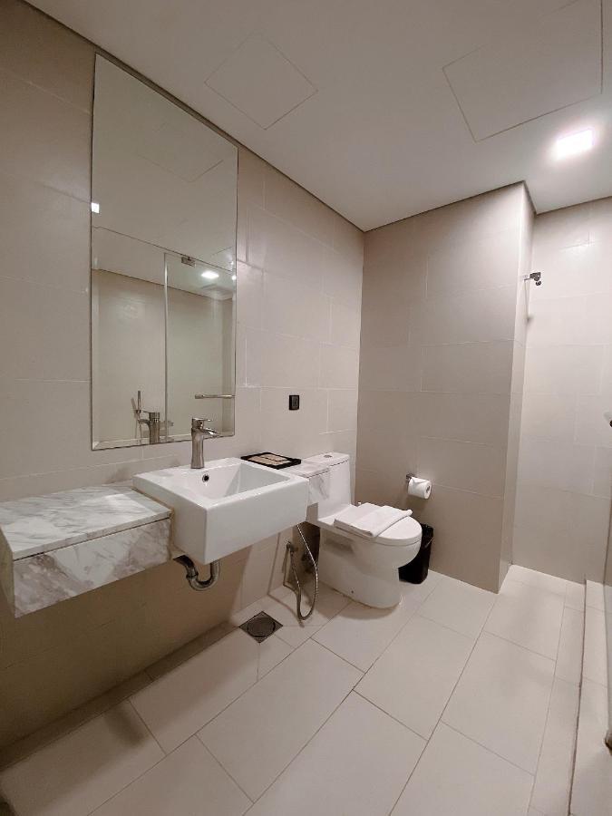 Straits Suite By C Homestay Malacca ภายนอก รูปภาพ
