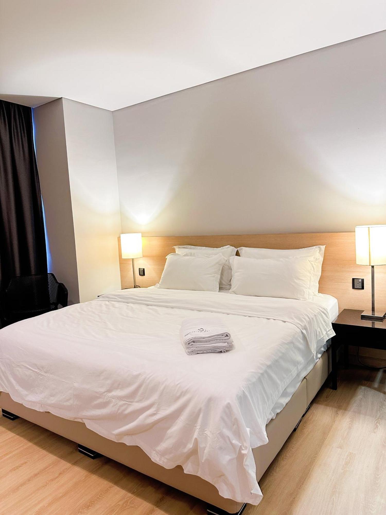 Straits Suite By C Homestay Malacca ภายนอก รูปภาพ