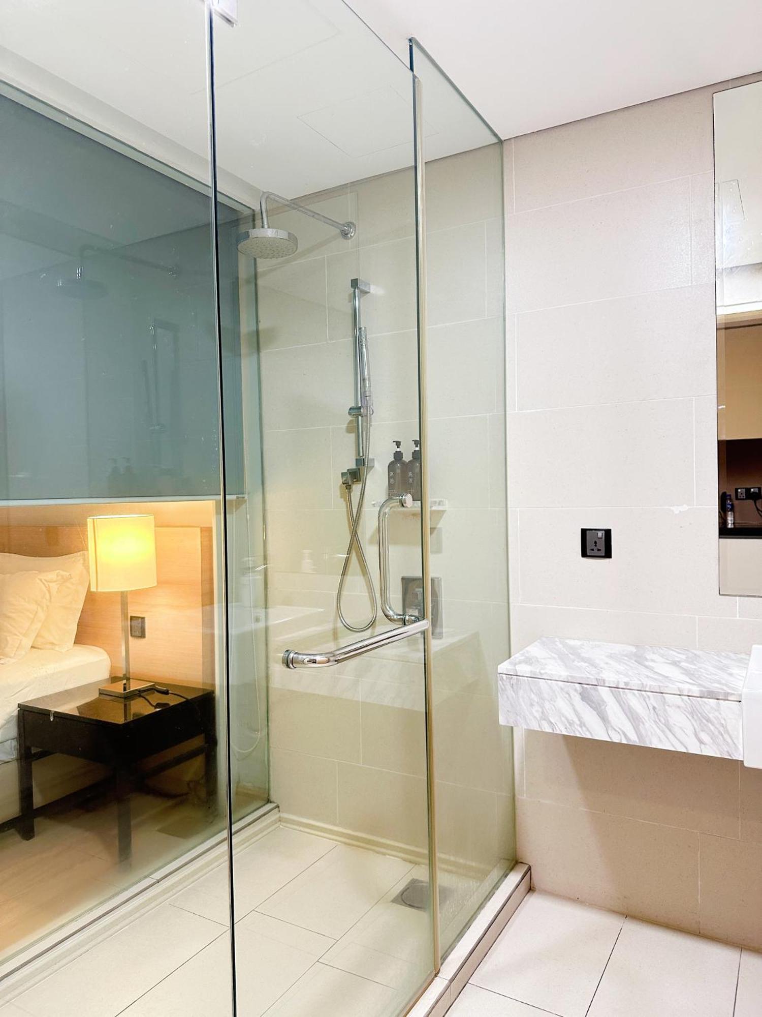 Straits Suite By C Homestay Malacca ภายนอก รูปภาพ