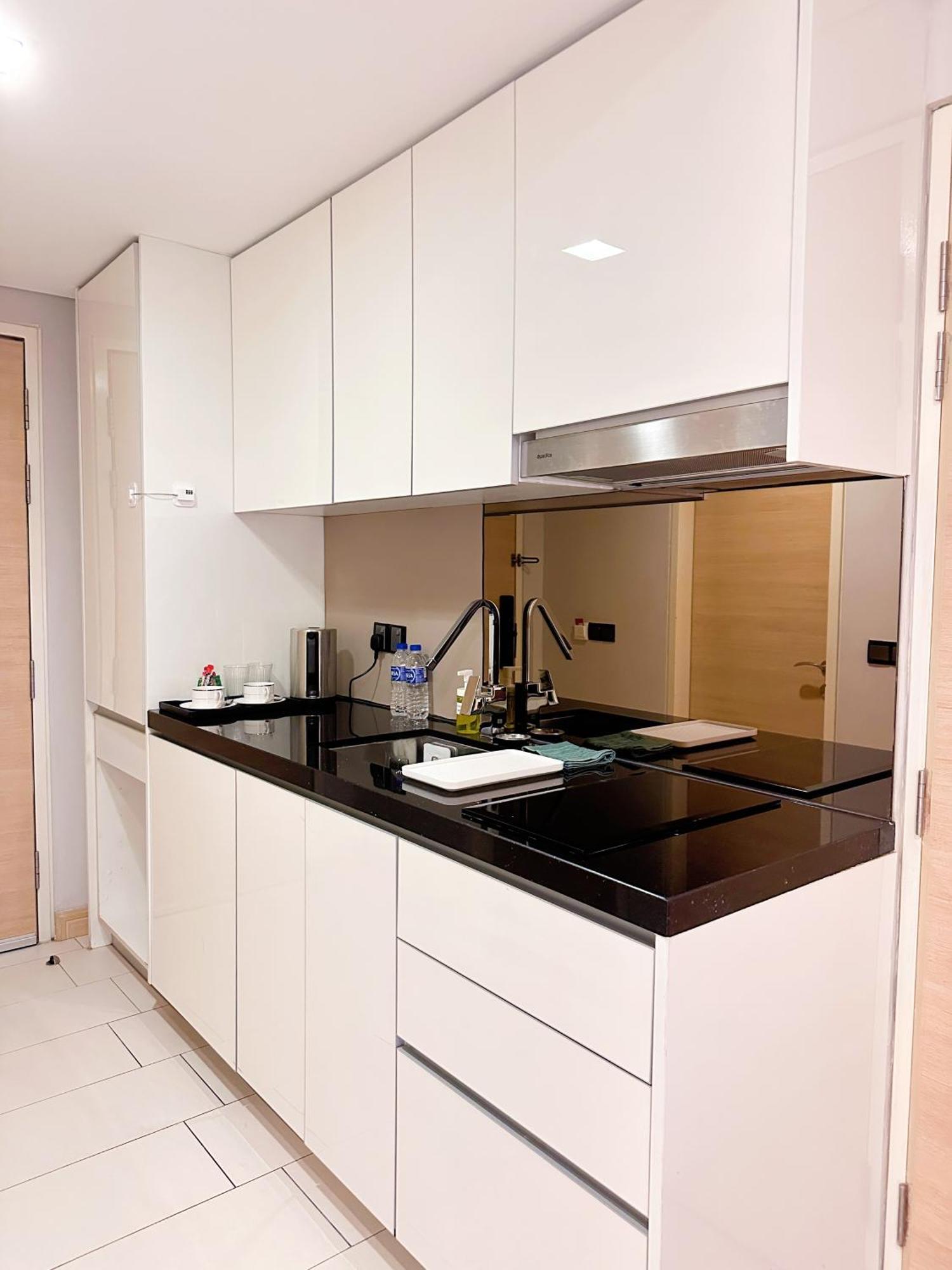 Straits Suite By C Homestay Malacca ภายนอก รูปภาพ